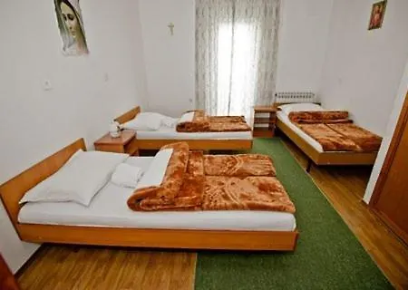 Pansion Stipanovic Bed & Breakfast 3*