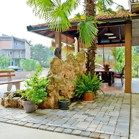 Pansion Stipanovic Bed & Breakfast